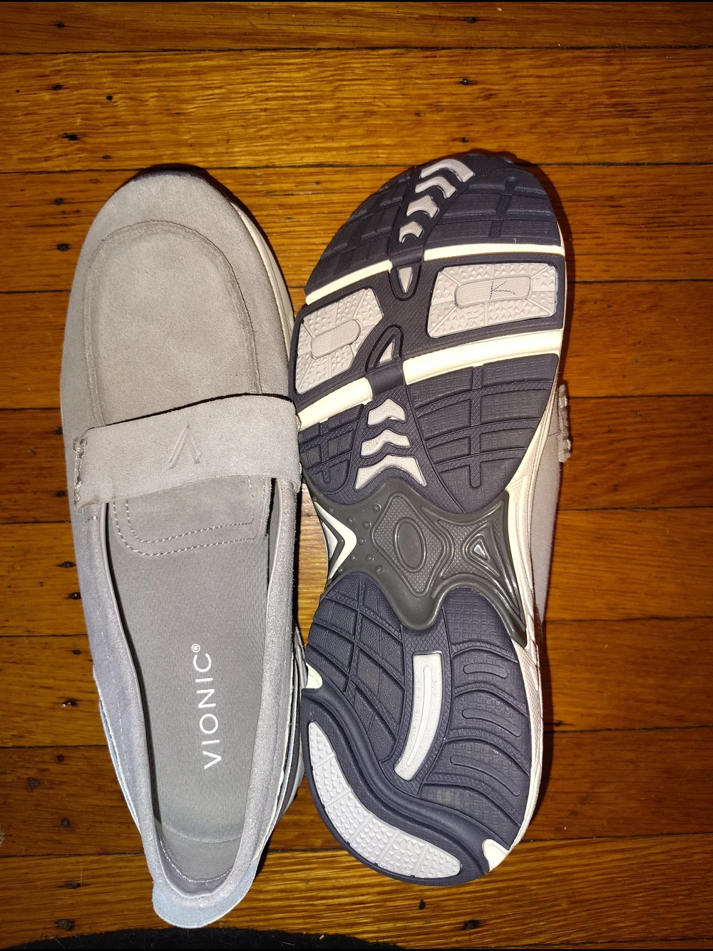 Vionic Light Gray Suede Walk Roam Loafer Sz 9 Nwot
